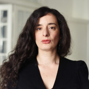 Lynn SK, Copyright Nadine Bekkar.